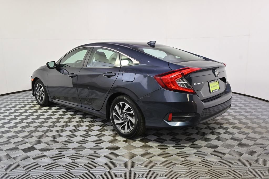 Used 2018 Honda Civic EX image 3