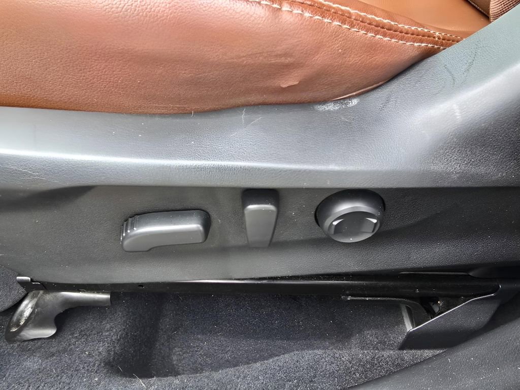 Used 2019 Subaru Forester Touring image 28