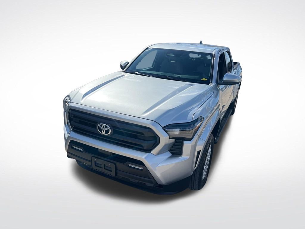 Used 2025 Toyota Tacoma SR5 AWD/4WD image 34