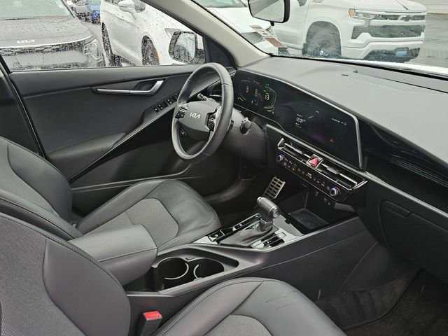 Certified 2023 Kia Niro EX Touring image 12
