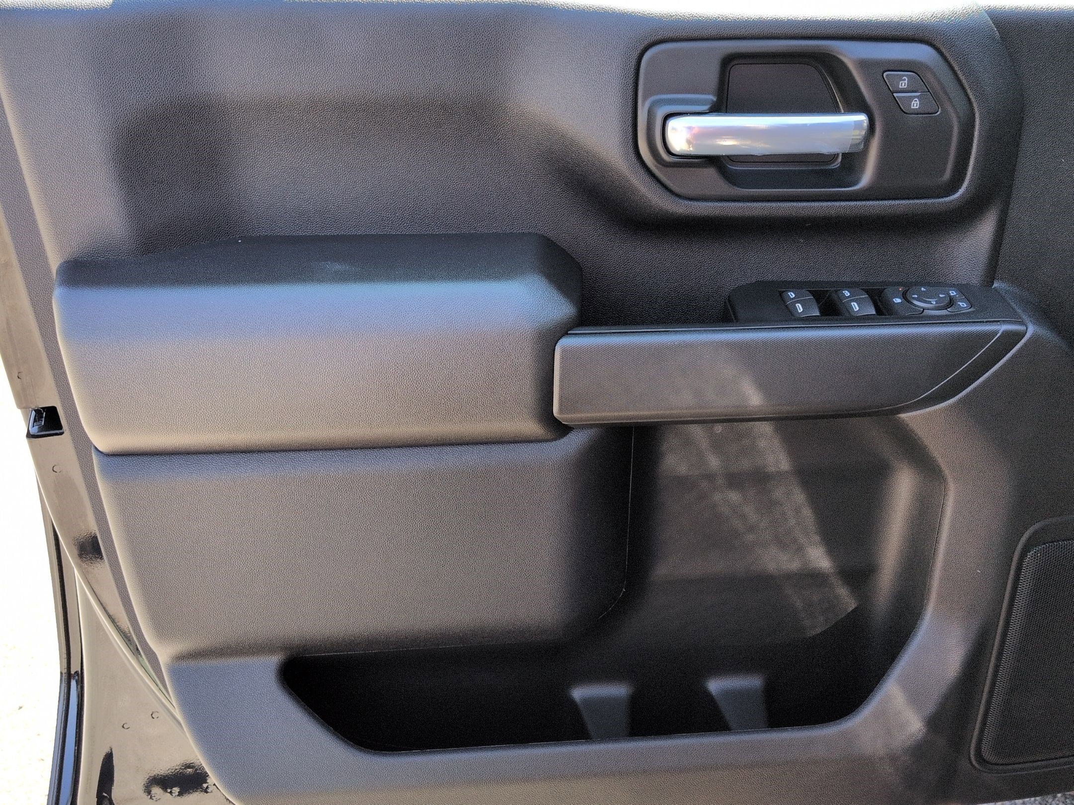 Used 2026 Chevrolet Silverado 2500 Custom image 10