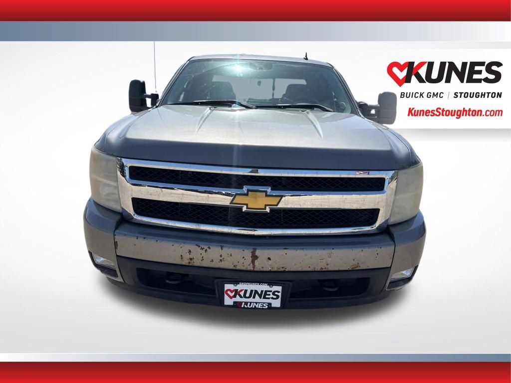 Used 2007 Chevrolet Silverado 1500 LTZ w/ Max Trailering Pack AWD/4WD image 3