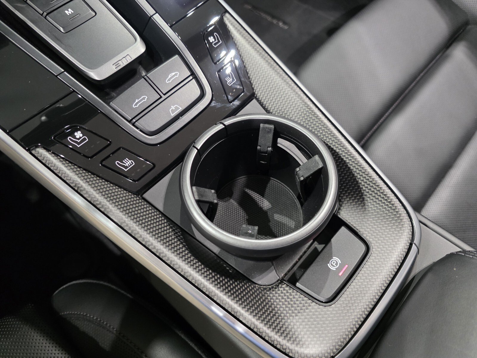 Used 2024 Porsche 911 Turbo S AWD/4WD image 18