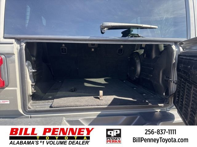 Used 2019 Jeep Wrangler Unlimited Sahara w/ Quick Order Package 24M Moab image 18