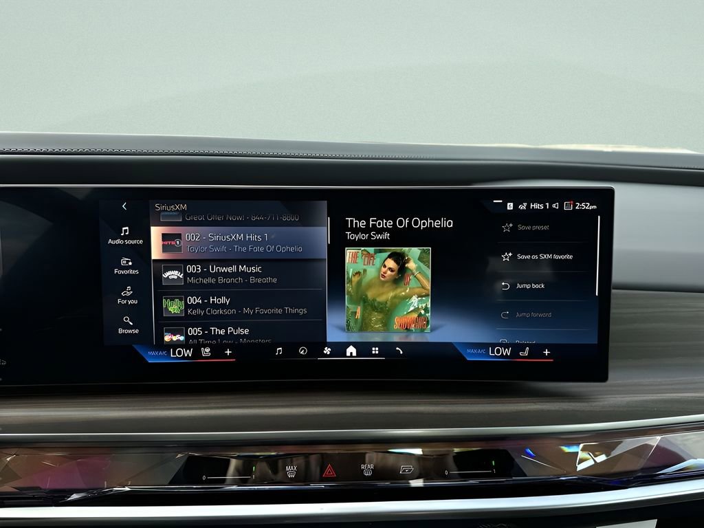 New 2026 BMW 740i w/ Premium Package image 20