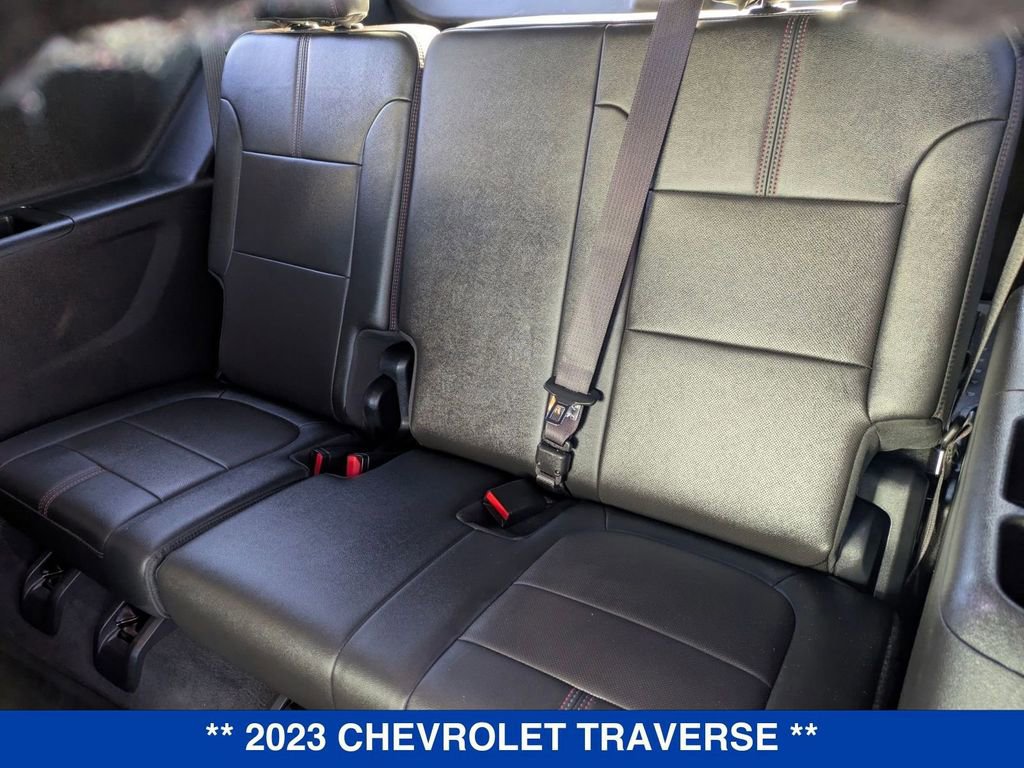 Certified 2023 Chevrolet Traverse RS image 44