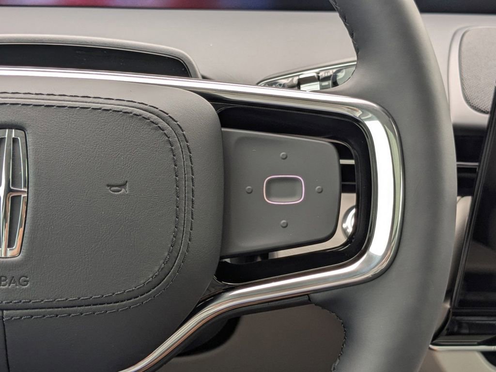 New 2026 Lincoln Nautilus Reserve image 29