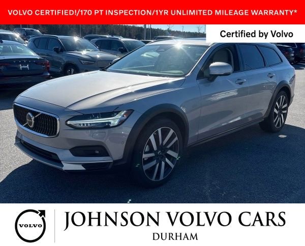 Used 2025 Volvo V90 B6 Cross Country Plus AWD/4WD image 1