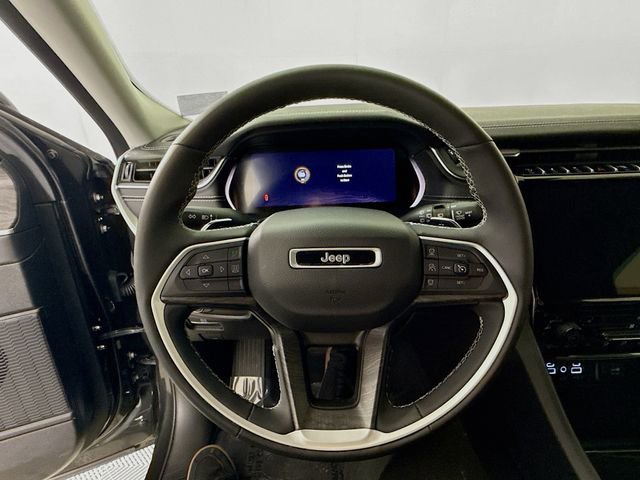 Used 2023 Jeep Grand Cherokee L Limited w/ Trailer Tow Group (B) image 11