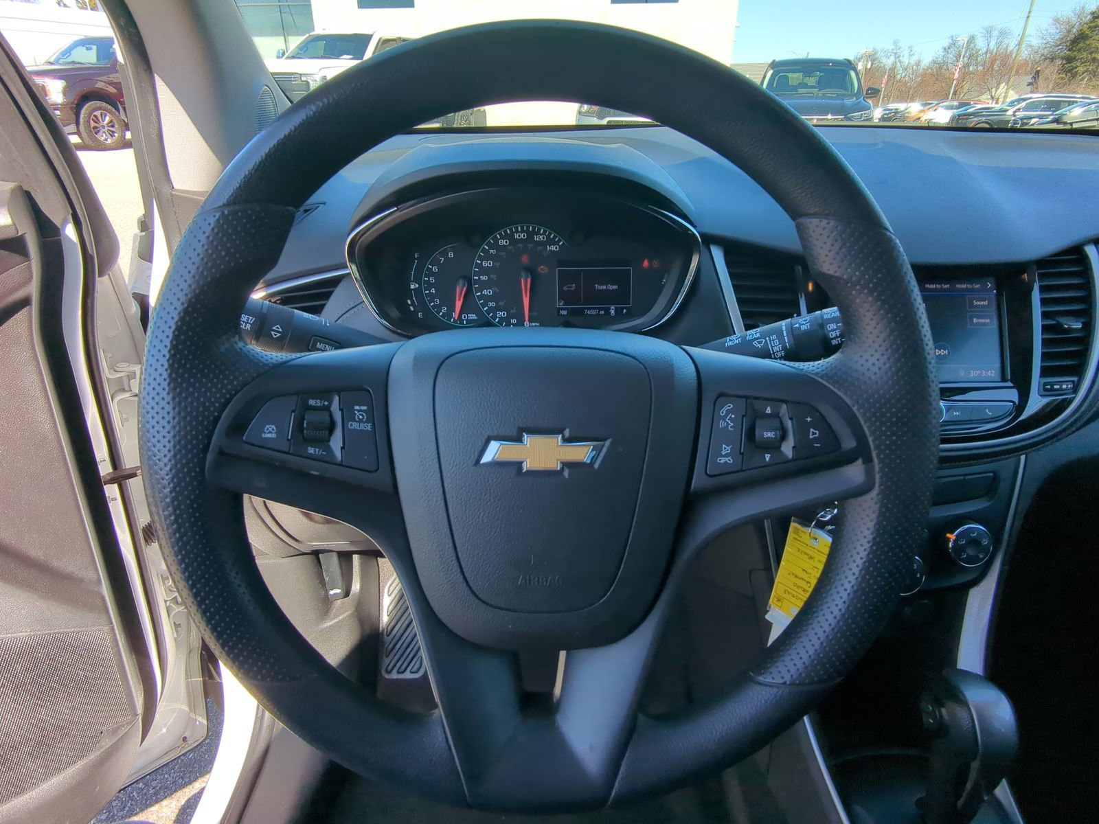Used 2020 Chevrolet Trax LT image 24