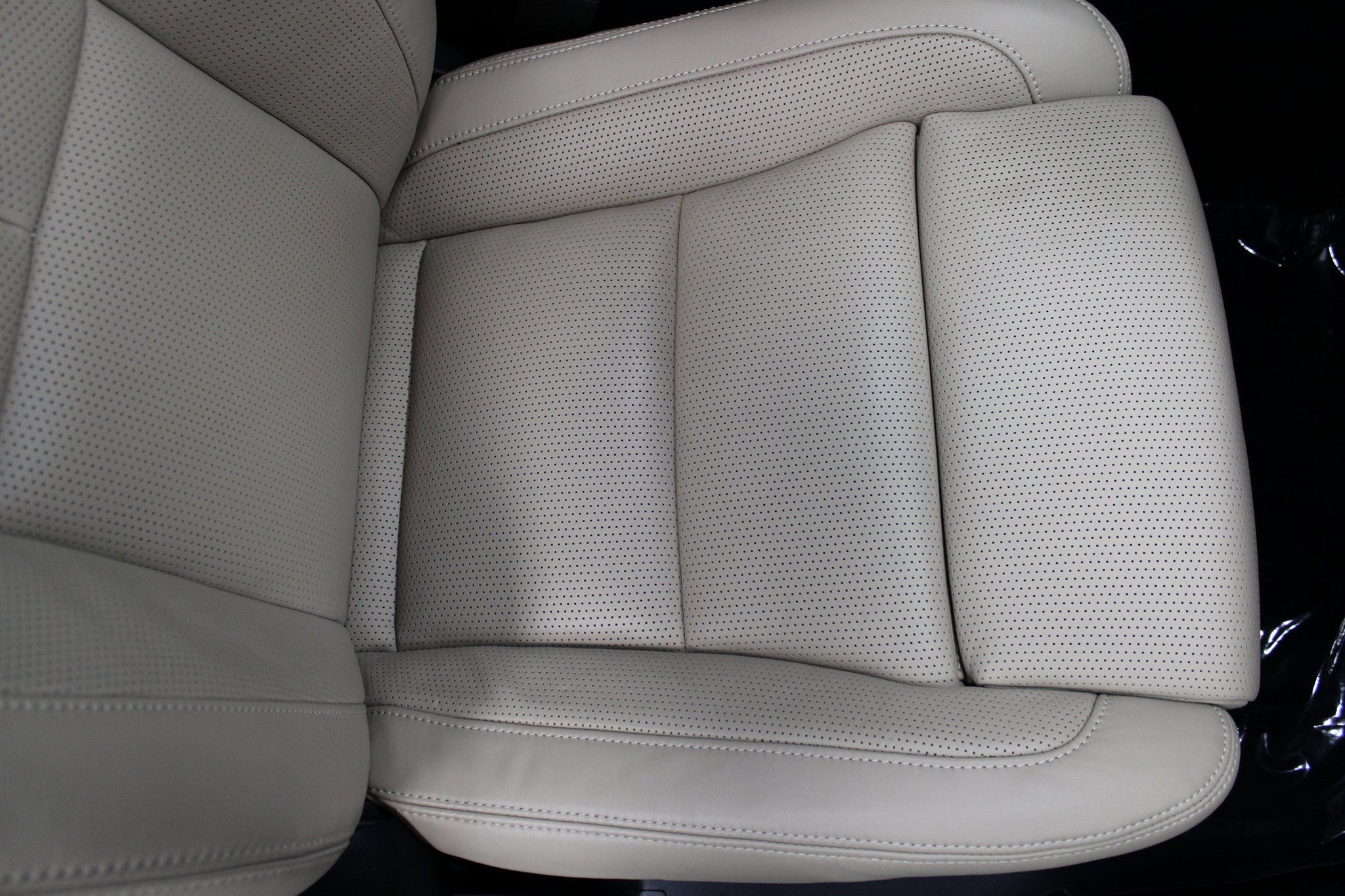 Used 2021 Polestar Polestar 2 image 33