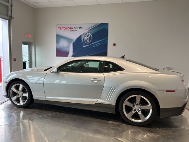 Used 2010 Chevrolet Camaro LT w/ LPO, Ground Effects Package RWD image 3