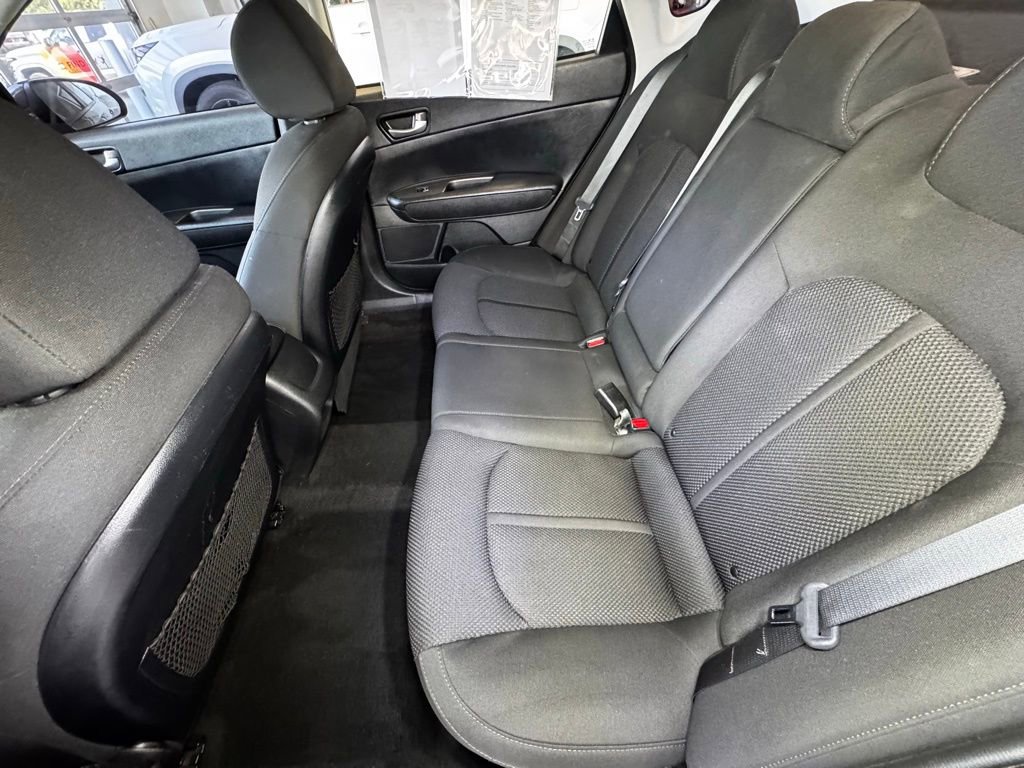 Used 2020 Kia Optima LX image 42