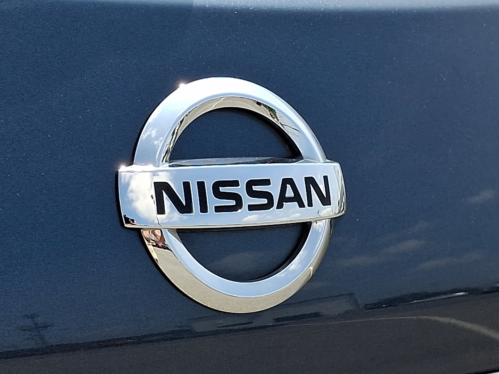 Used 2013 Nissan Rogue SV w/ Premium Pkg AWD/4WD image 34