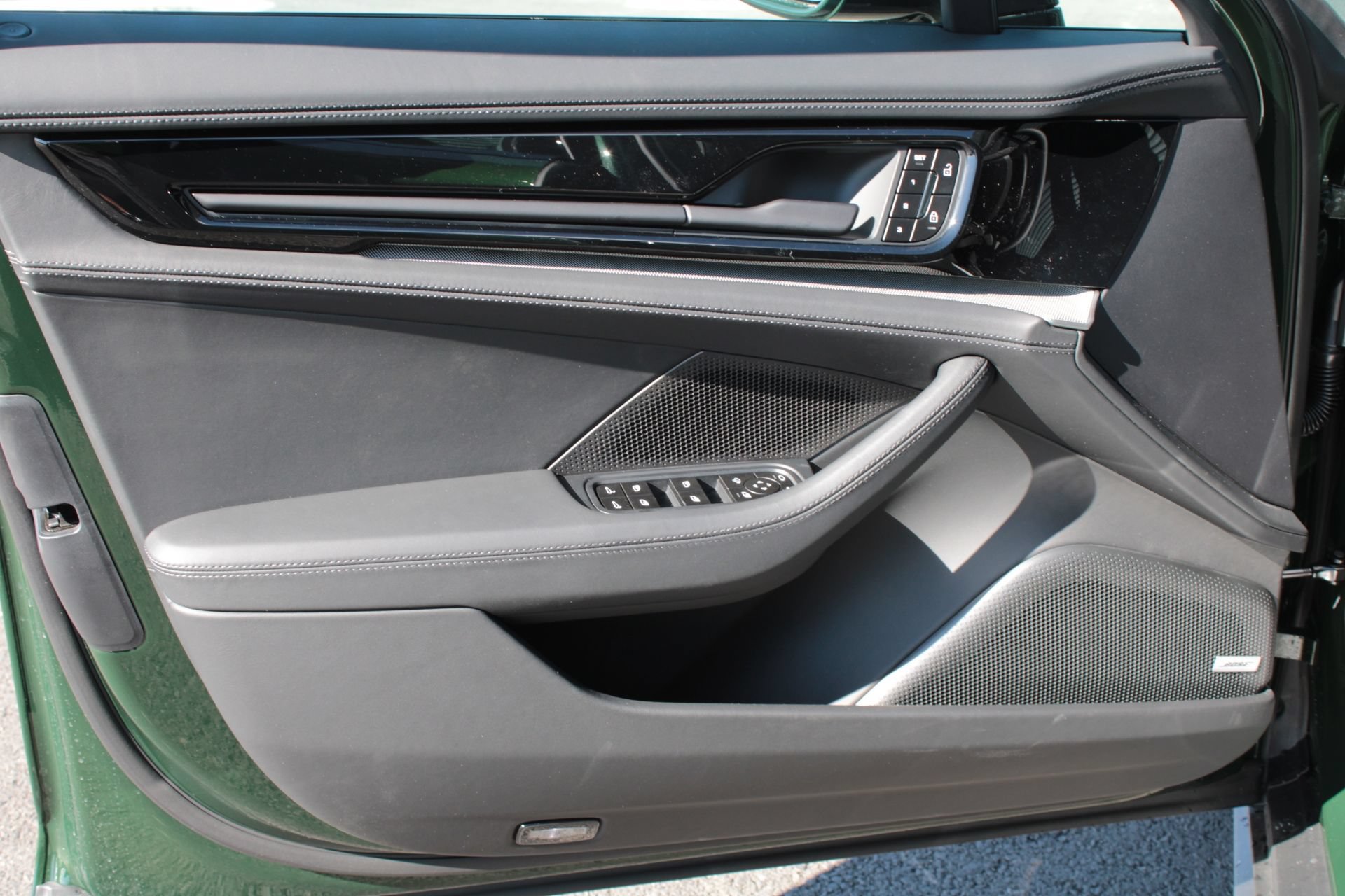 New 2026 Porsche Panamera 4 AWD/4WD image 13