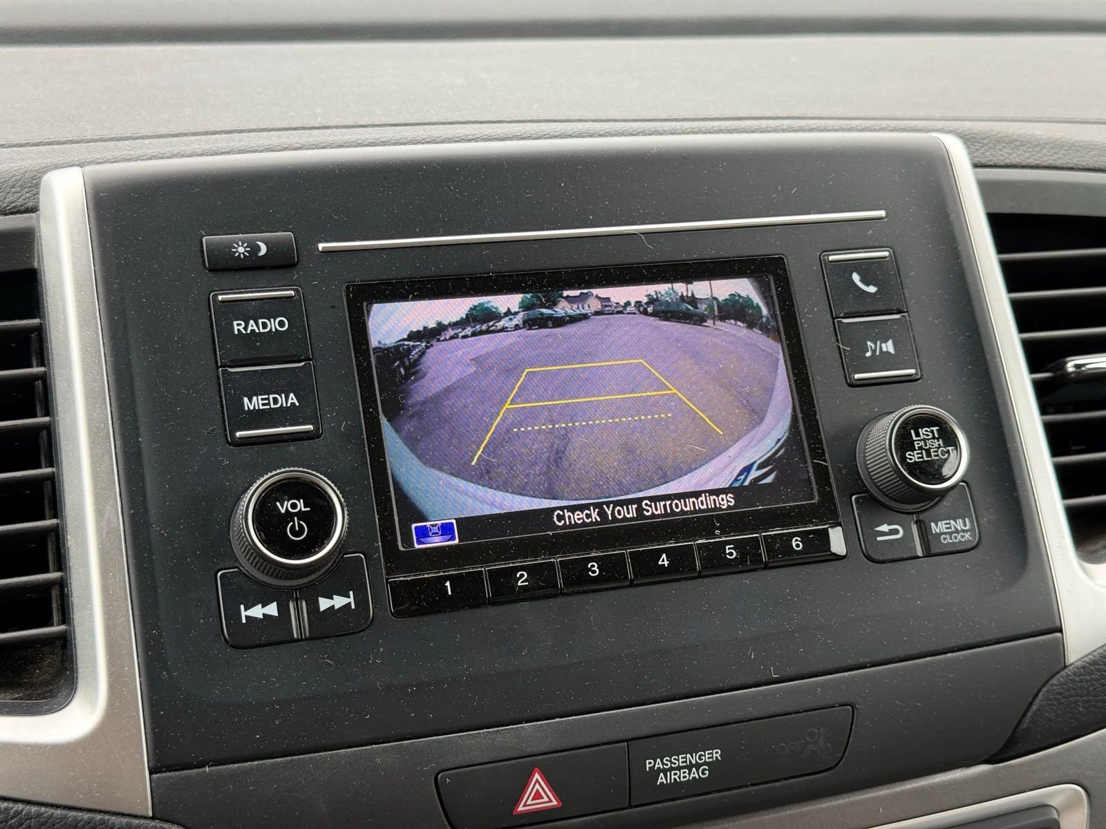 Used 2019 Honda Pilot LX image 28