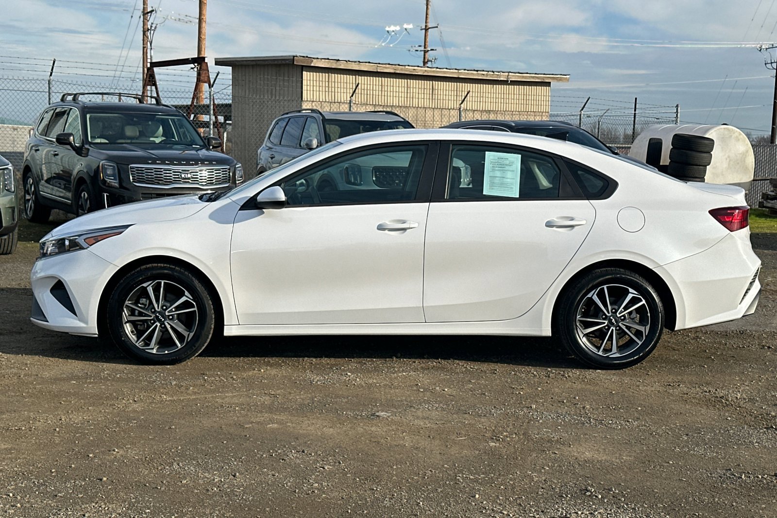 Used 2023 Kia Forte LXS image 8