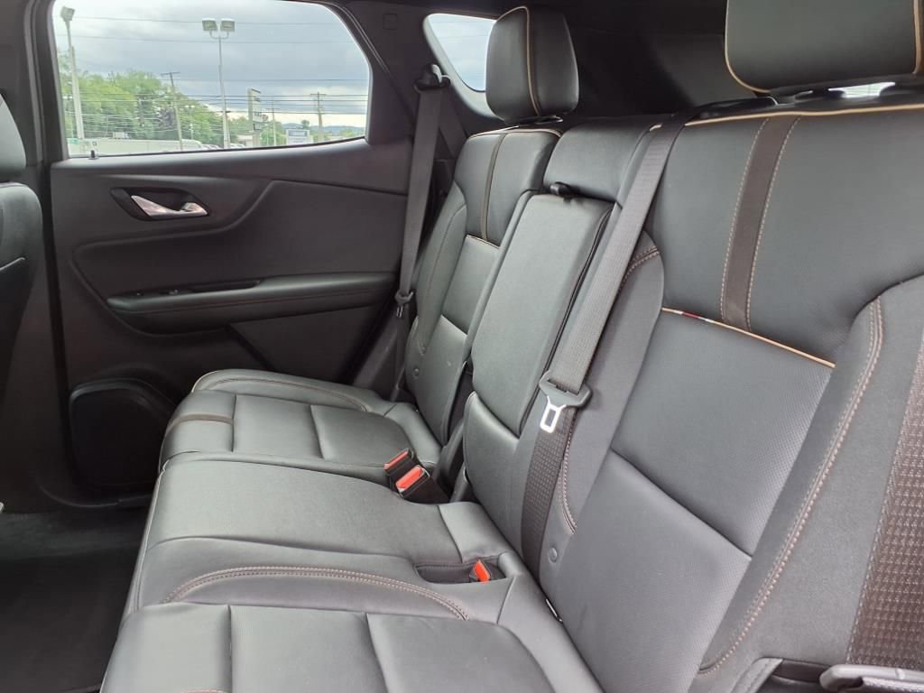 Certified 2023 Chevrolet Blazer Premier w/ Driver Confidence II Package image 32