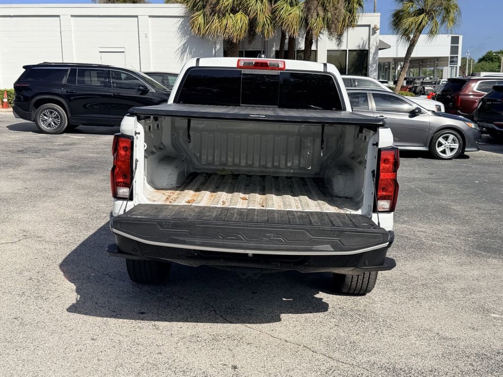 Certified 2025 Chevrolet Colorado W/T w/ WT Custom Package image 12