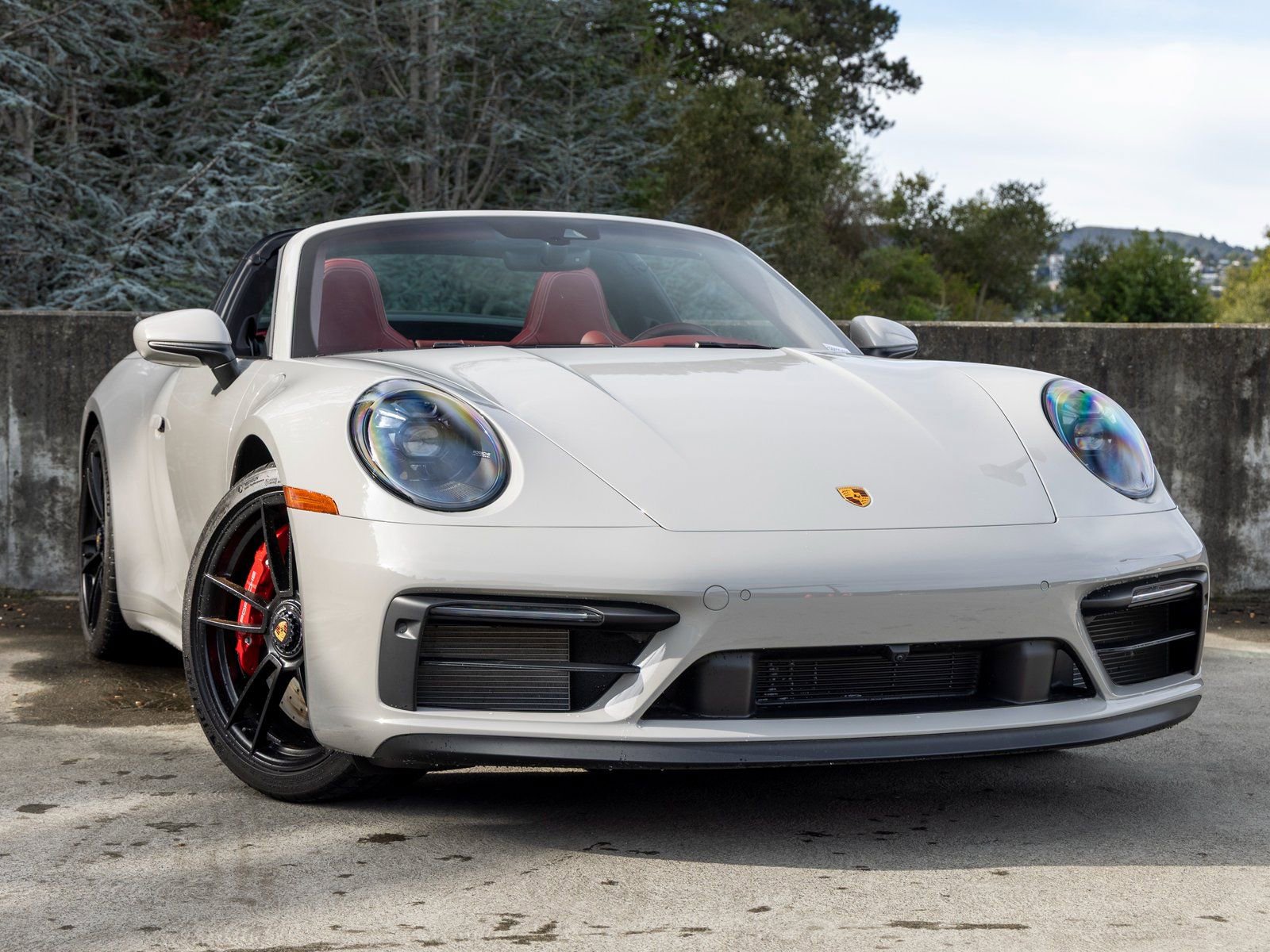 Certified 2024 Porsche 911 Targa 4 GTS image 9
