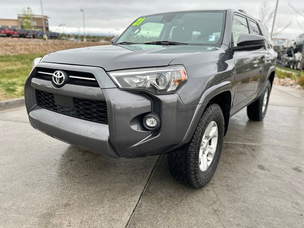 Used 2021 Toyota 4Runner SR5 AWD/4WD image 3