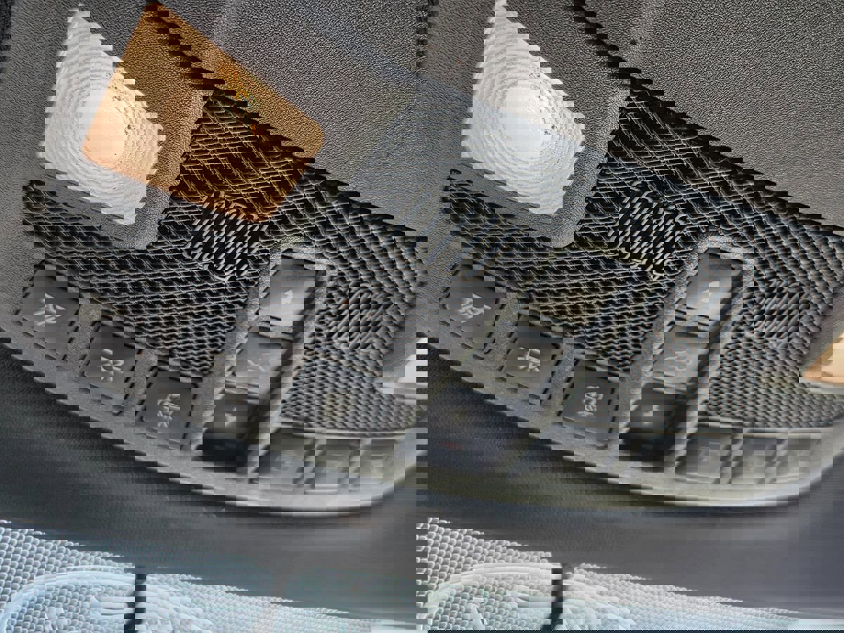 Used 2017 Ford F150 Lariat image 39