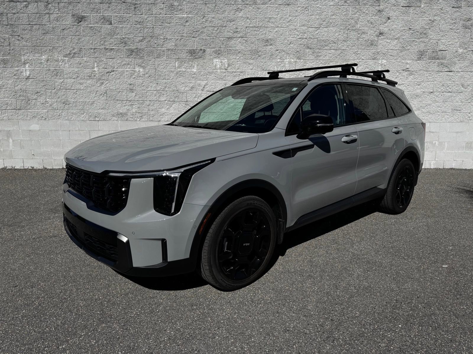 Used 2024 Kia Sorento SX