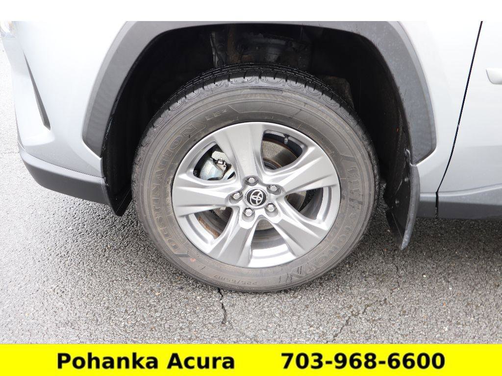 Used 2024 Toyota RAV4 XLE w/ Convenience Package AWD/4WD image 30