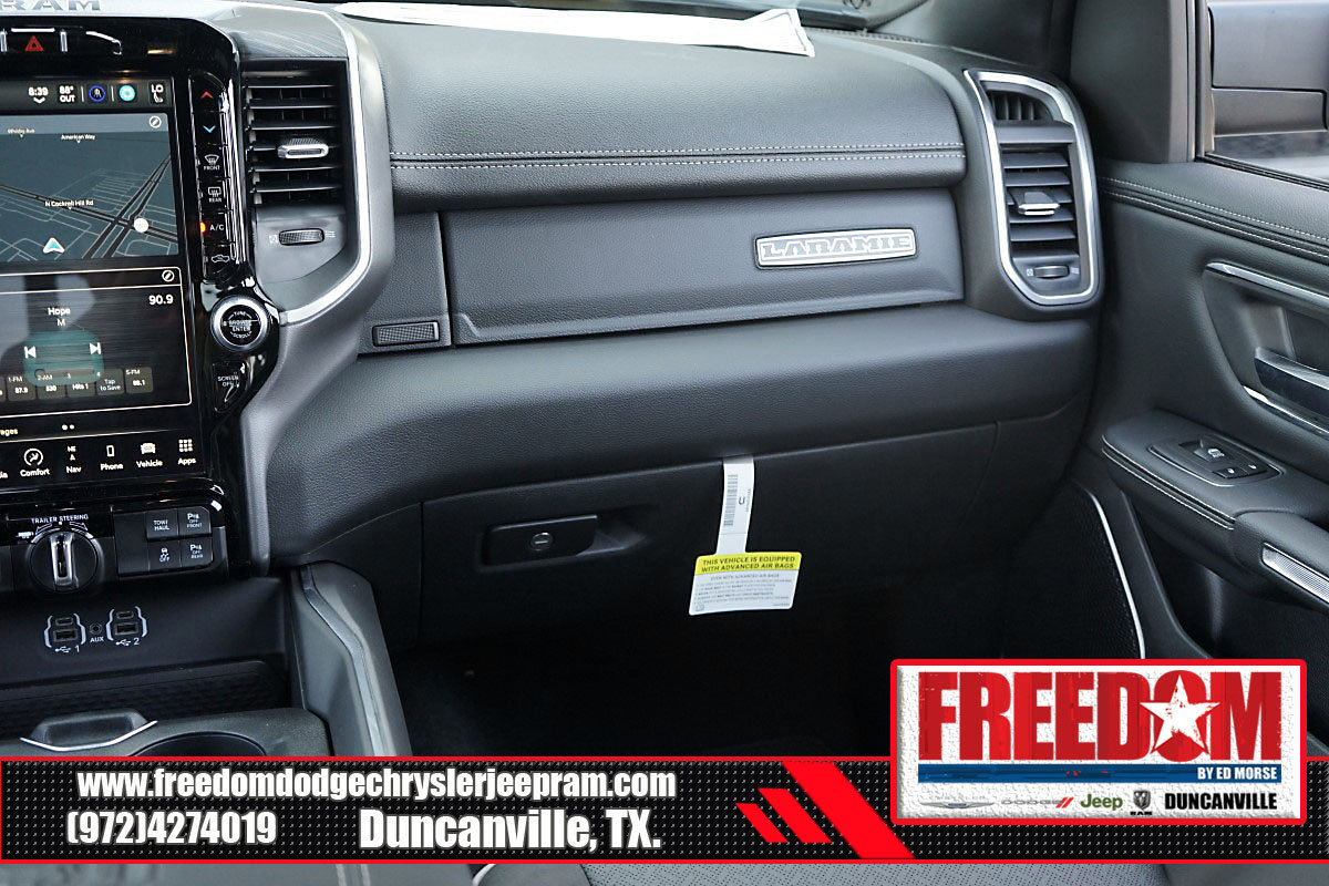 New 2023 RAM 1500 Laramie image 38