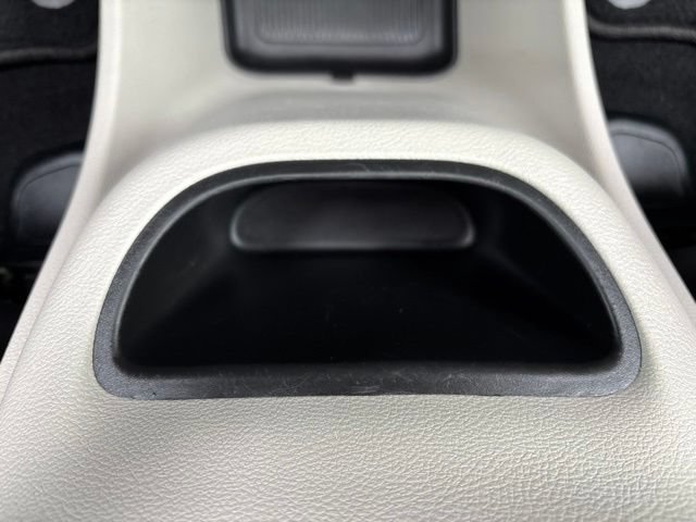 Used 2024 Chrysler Pacifica Limited FWD image 27
