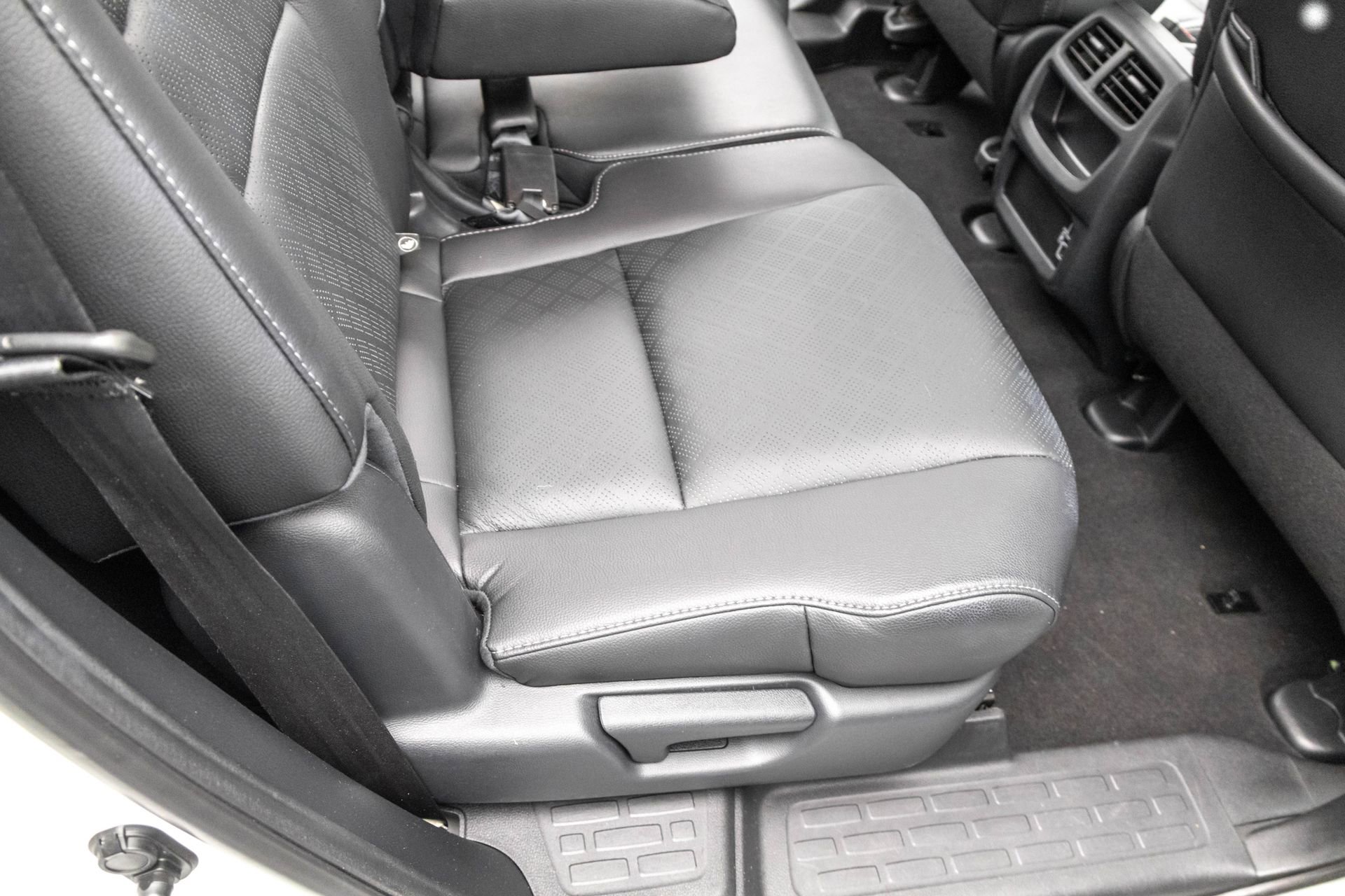 Used 2020 Honda Passport EX-L image 34