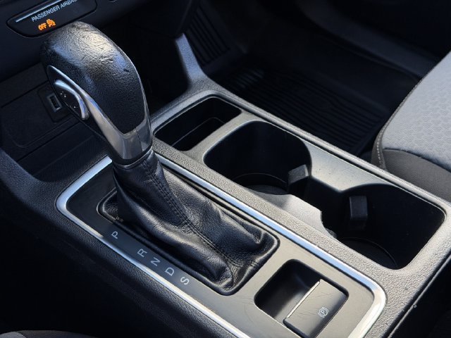 Used 2018 Ford Escape SE w/ Ford Safe & Smart Package AWD/4WD image 18