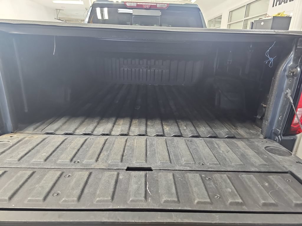 Certified 2021 GMC Sierra 1500 Denali w/ Denali Ultimate Package AWD/4WD image 15