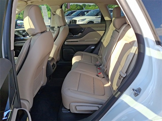 New 2024 Lincoln Corsair Grand Touring image 5