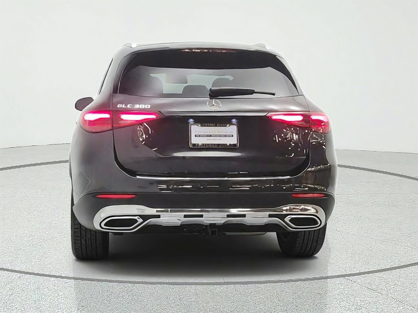 Used 2024 Mercedes-Benz GLC 300 image 6