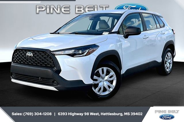 Used 2023 Toyota Corolla Cross L image 10