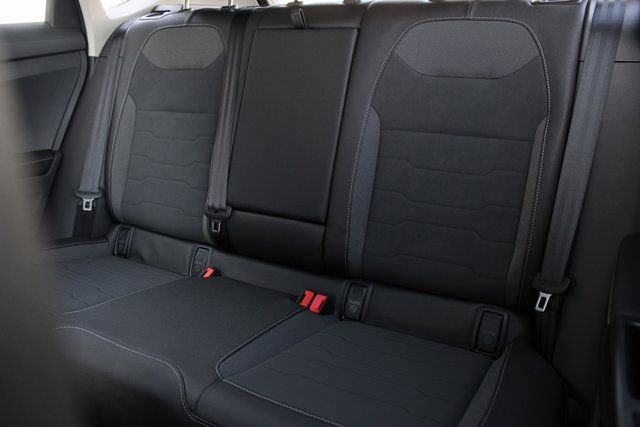 New 2026 Volkswagen Taos SE AWD/4WD image 16