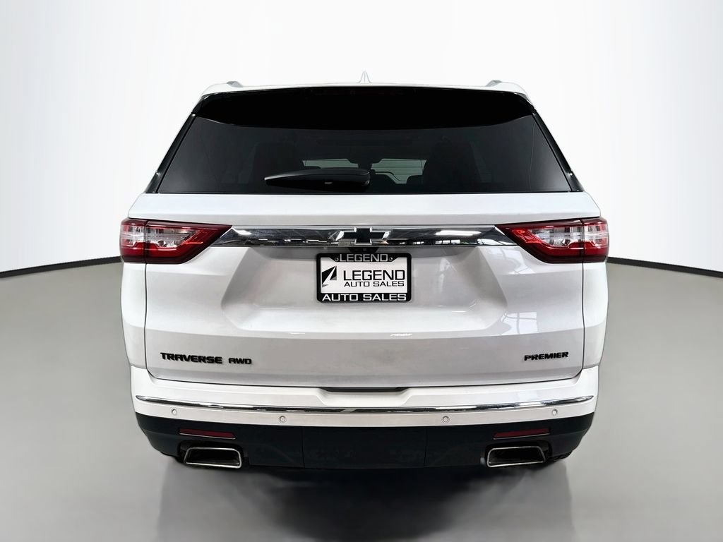 Used 2019 Chevrolet Traverse Premier w/ LPO, Blackout Package AWD/4WD image 7