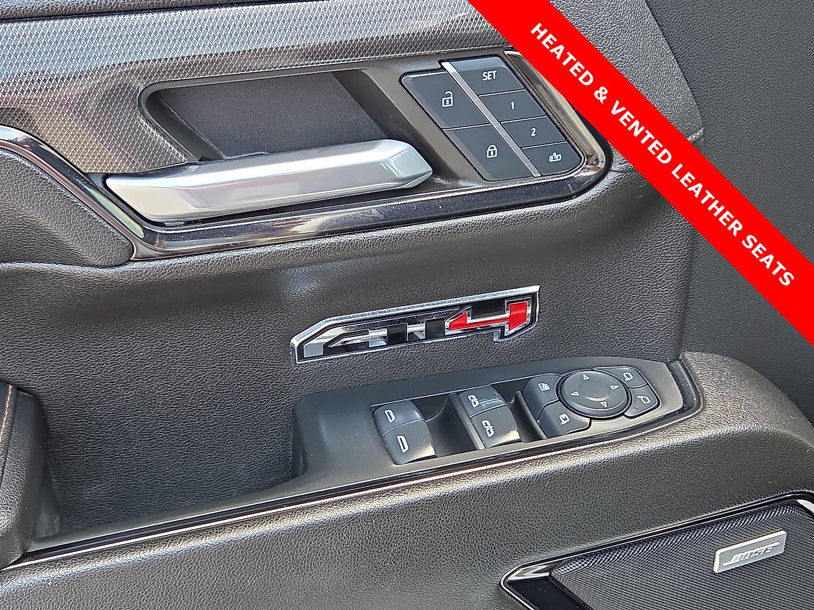 Used 2024 GMC Sierra 1500 AT4 w/ Technology Package AWD/4WD image 13