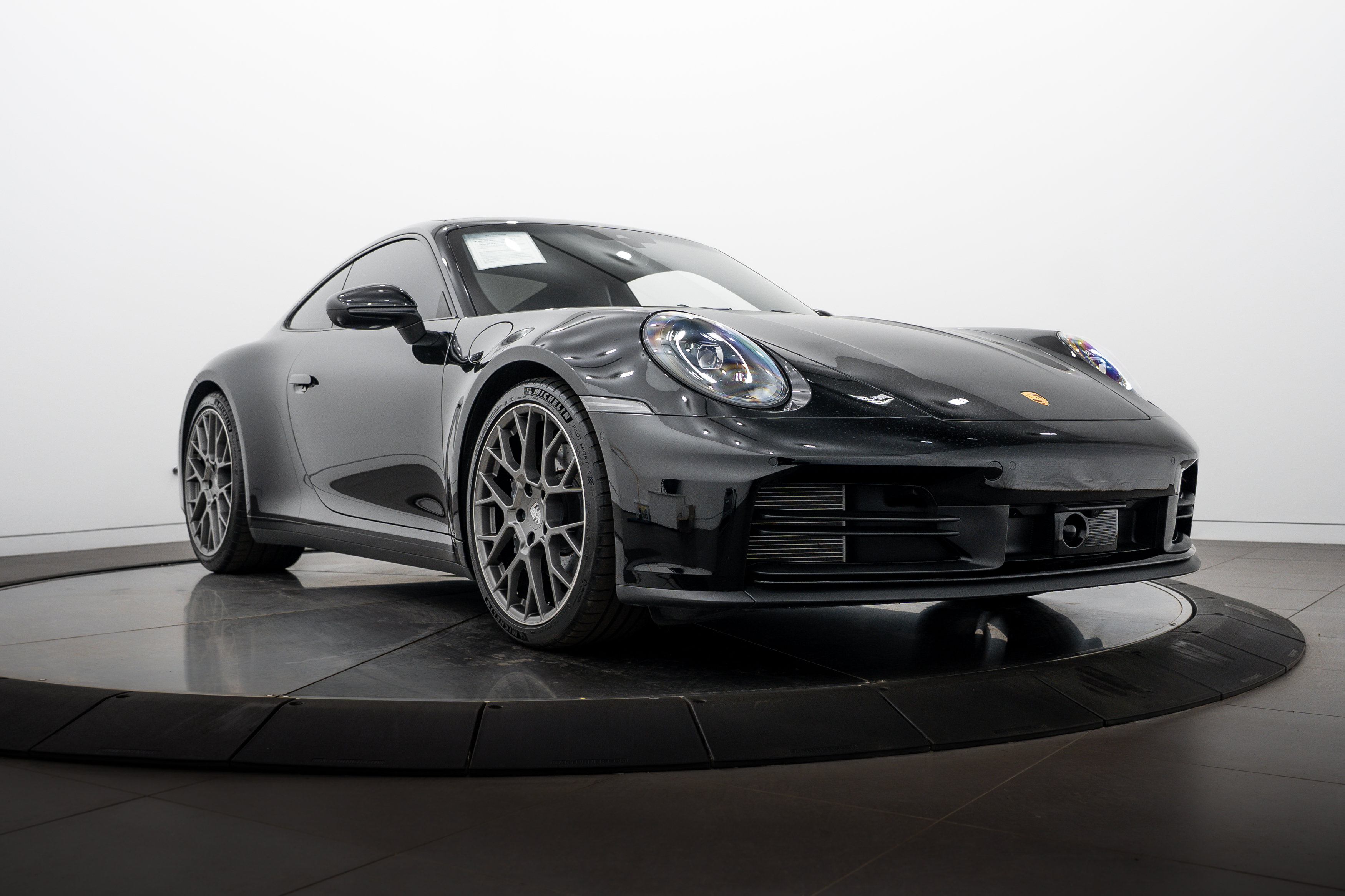 Certified 2025 Porsche 911 Carrera w/ Premium Package RWD image 9