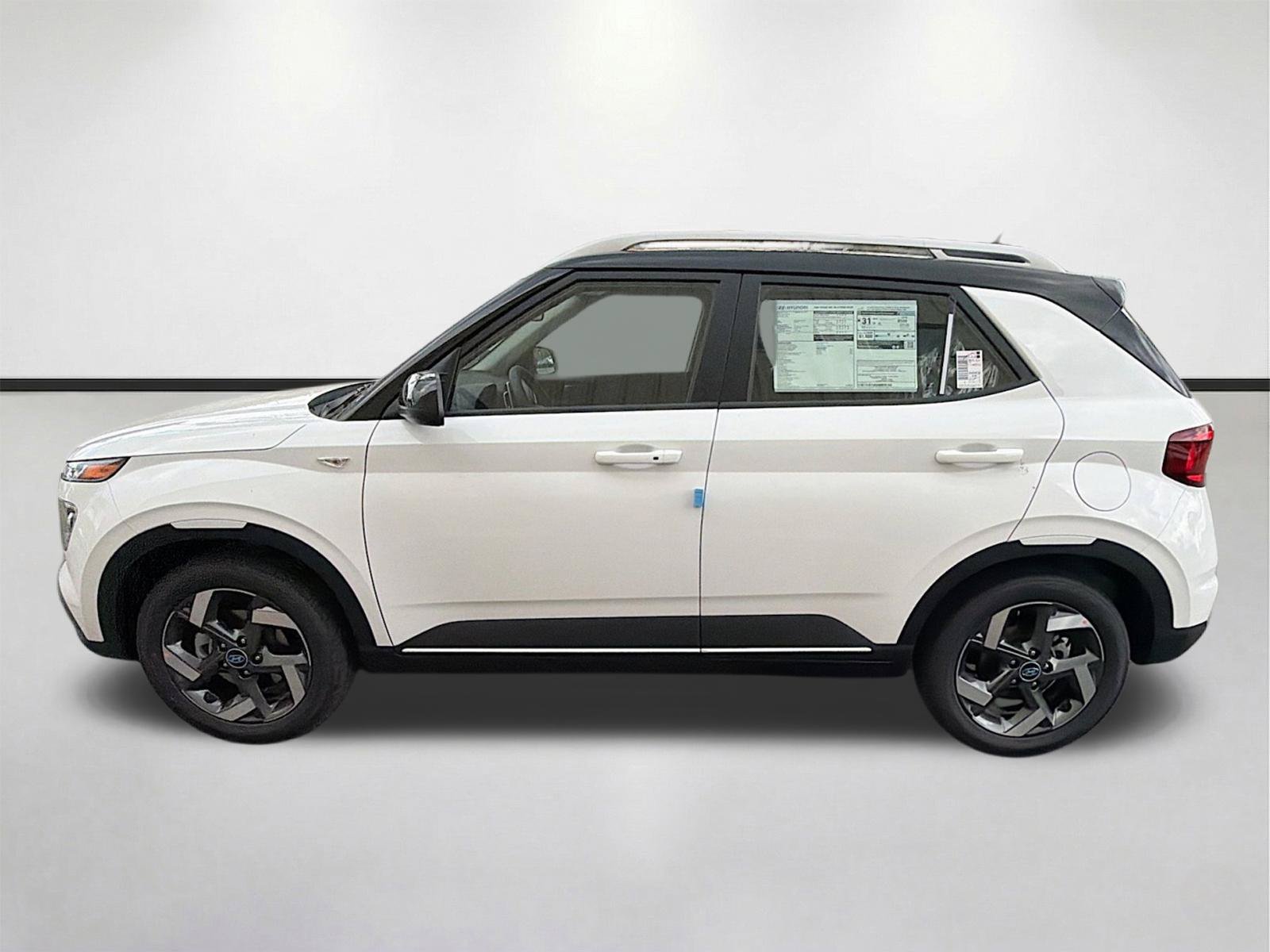New 2026 Hyundai Venue SEL FWD image 6