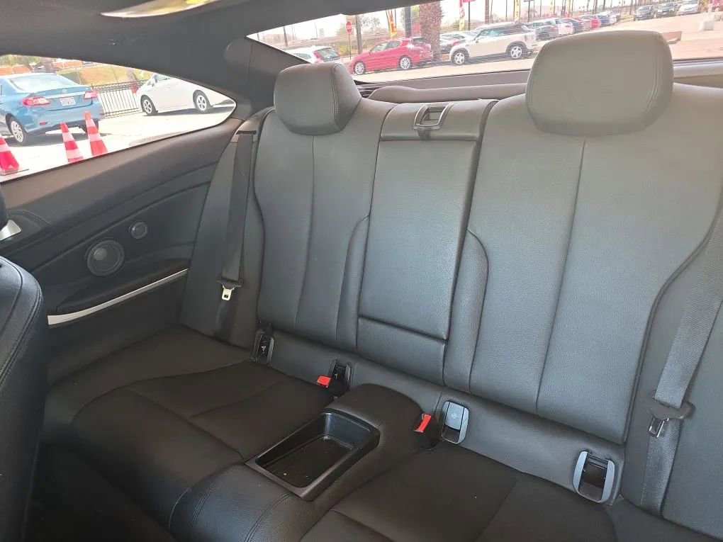 Used 2017 BMW 430i Coupe w/ Premium Package image 31