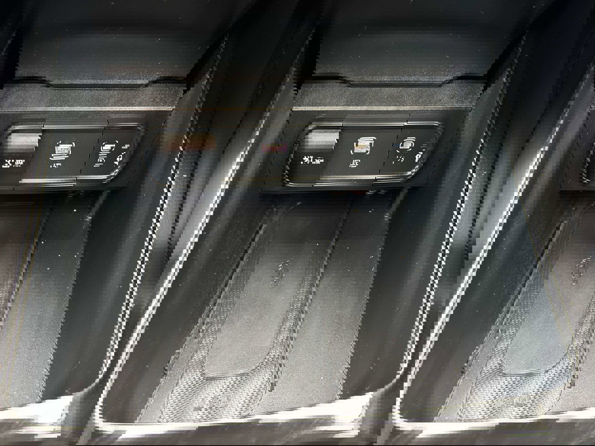 Used 2024 Kia Telluride S w/ S Sunroof Package image 26