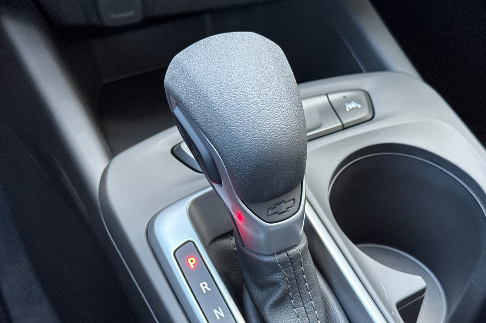 New 2026 Chevrolet Trax LS w/ LS Convenience Package FWD image 20