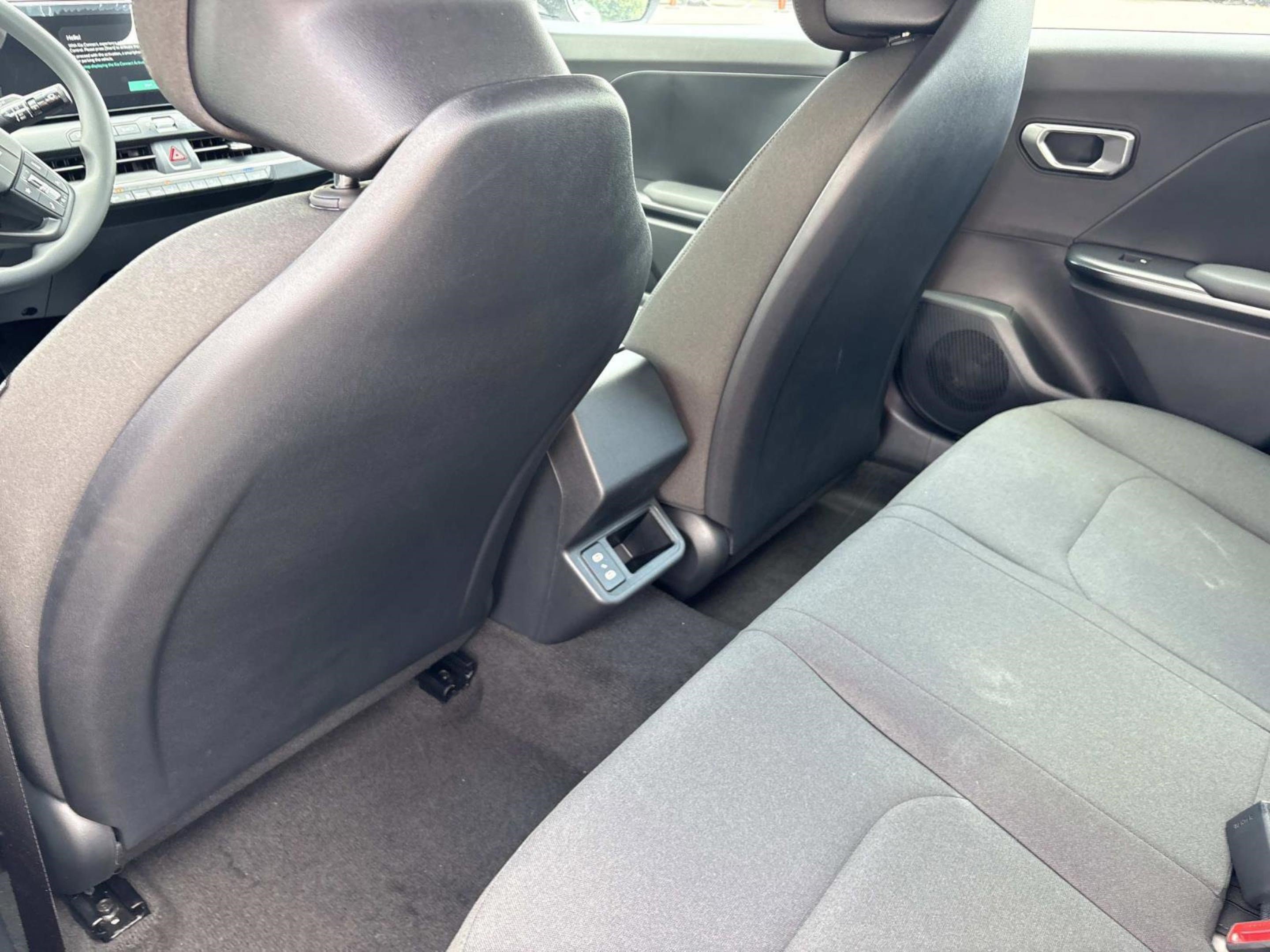 New 2026 Kia K4 FWD image 12