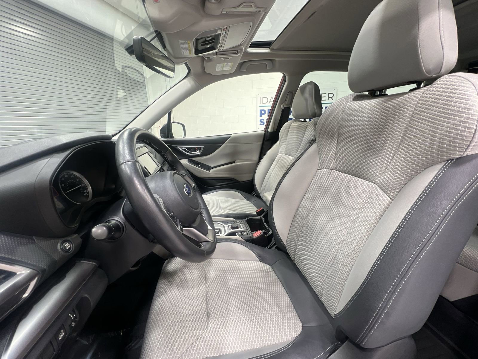 Used 2020 Subaru Forester Premium AWD/4WD image 11