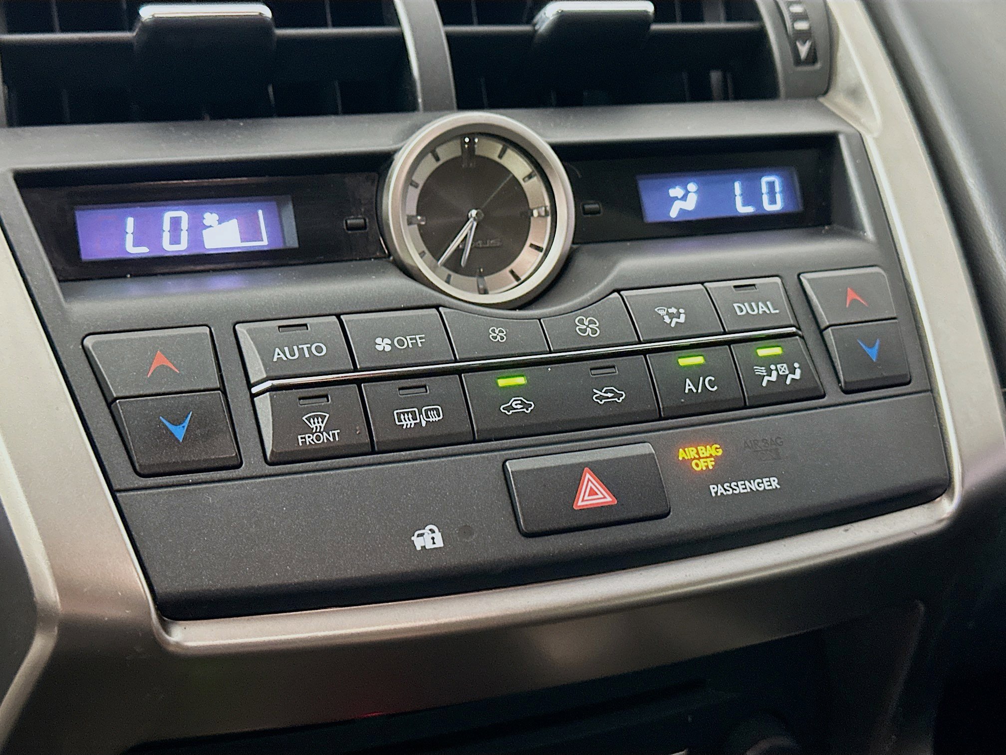 Used 2016 Lexus NX 200t FWD image 21