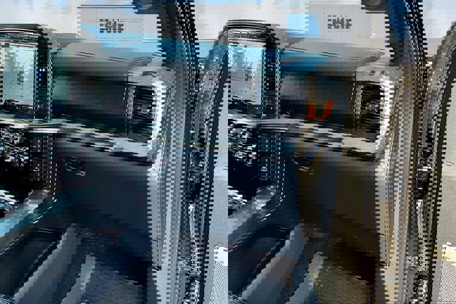 Used 2023 Ford F150 Tremor w/ Equipment Group 402A High AWD/4WD image 23