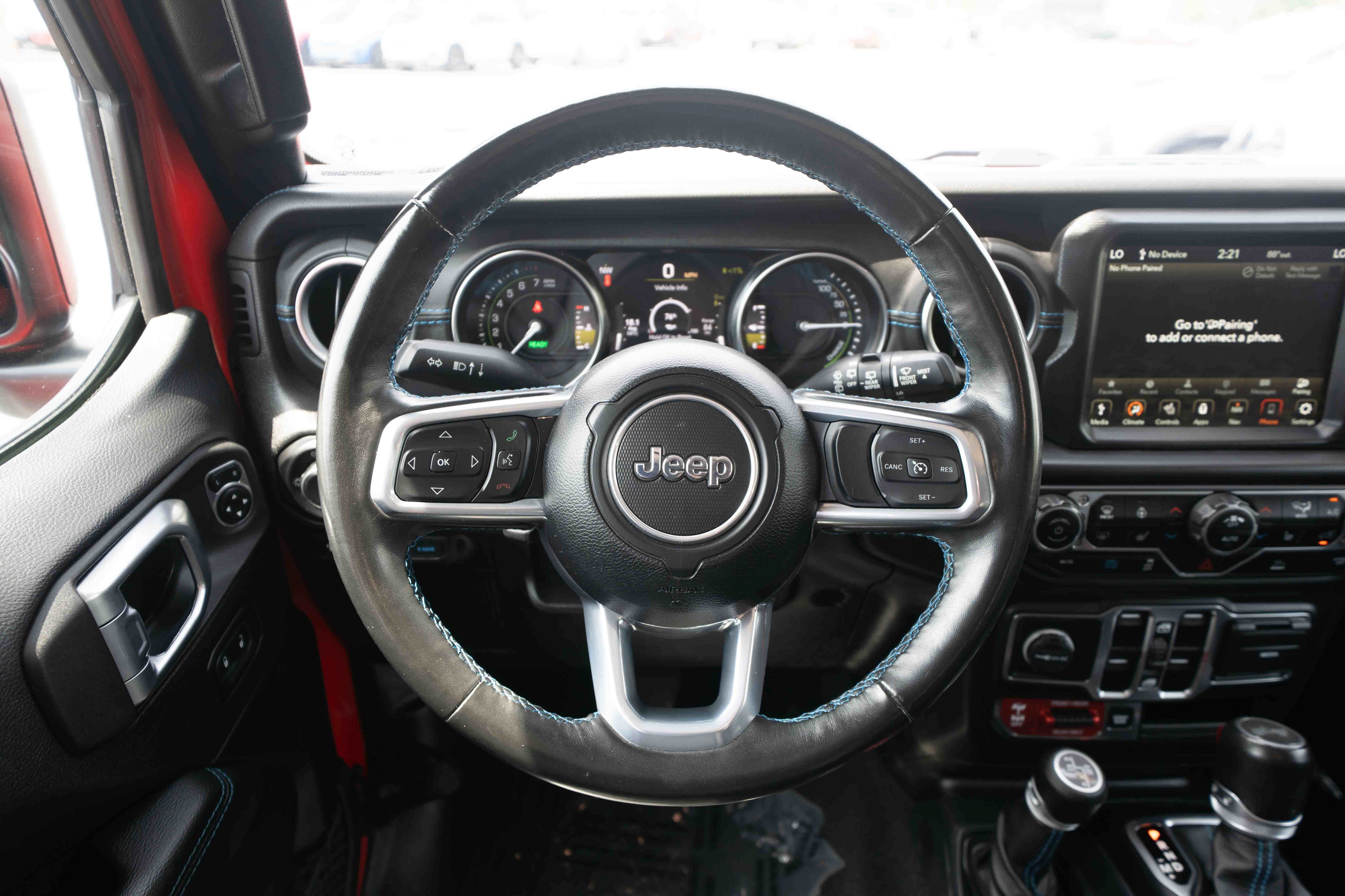 Used 2021 Jeep Wrangler Unlimited Rubicon 4xe w/ Steel Bumper Group AWD/4WD image 21