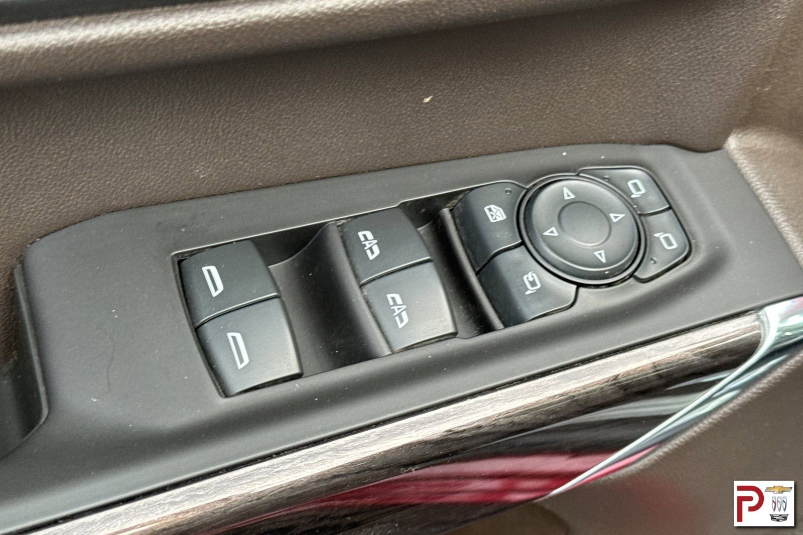 Used 2020 Chevrolet Silverado 1500 LTZ w/ LTZ Premium Package image 13